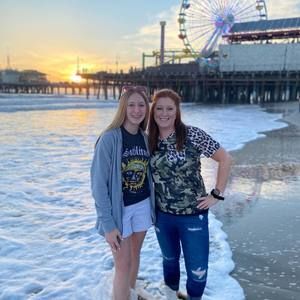 Meet your Posher, Brooke